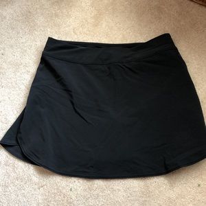 OV Exercise 3” Skort in Black, EUC
